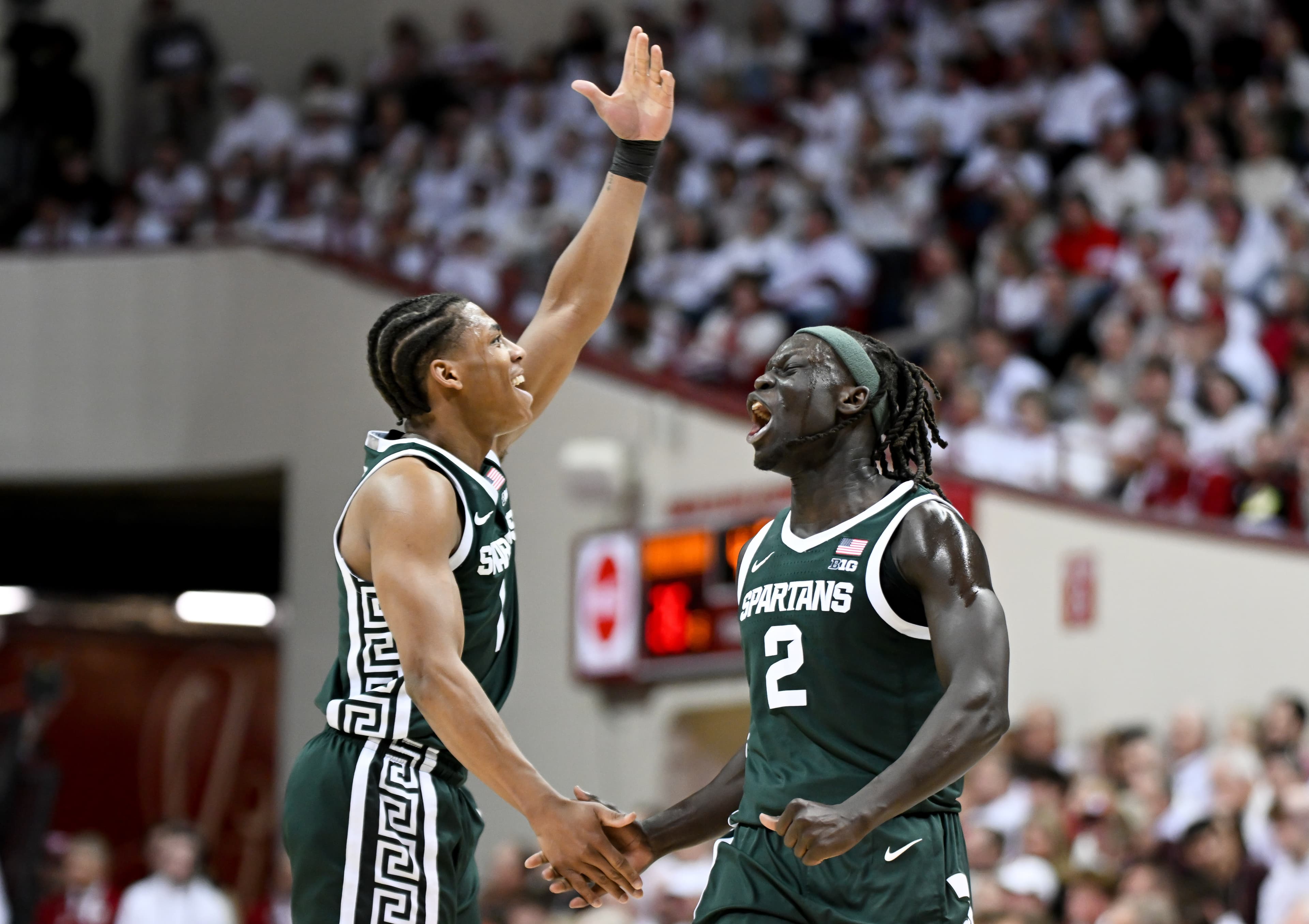 Michigan State takes care of business at Indiana