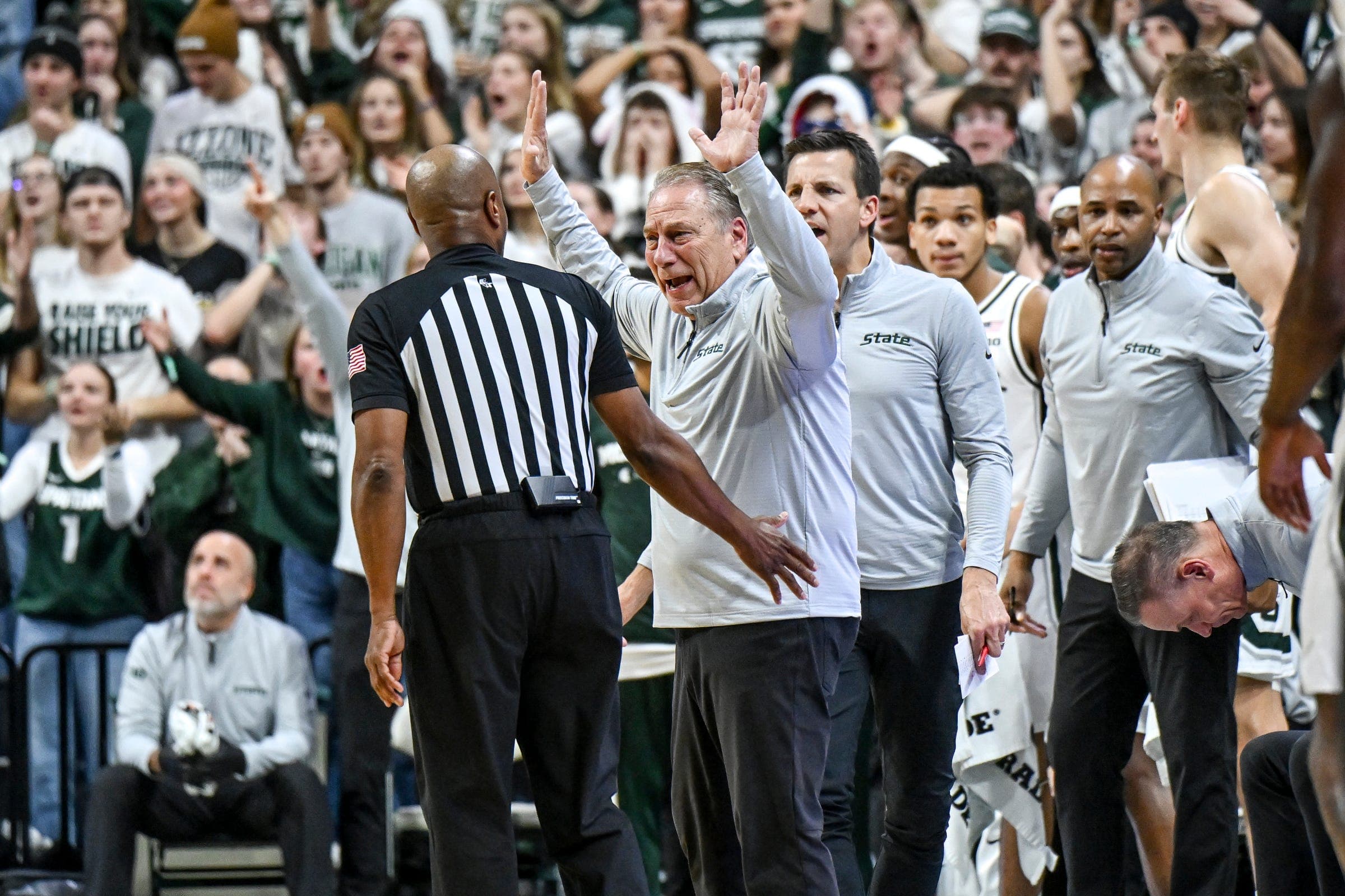Izzo praises toughness, leadership, and connectivity in MSU’s commanding win over Iowa