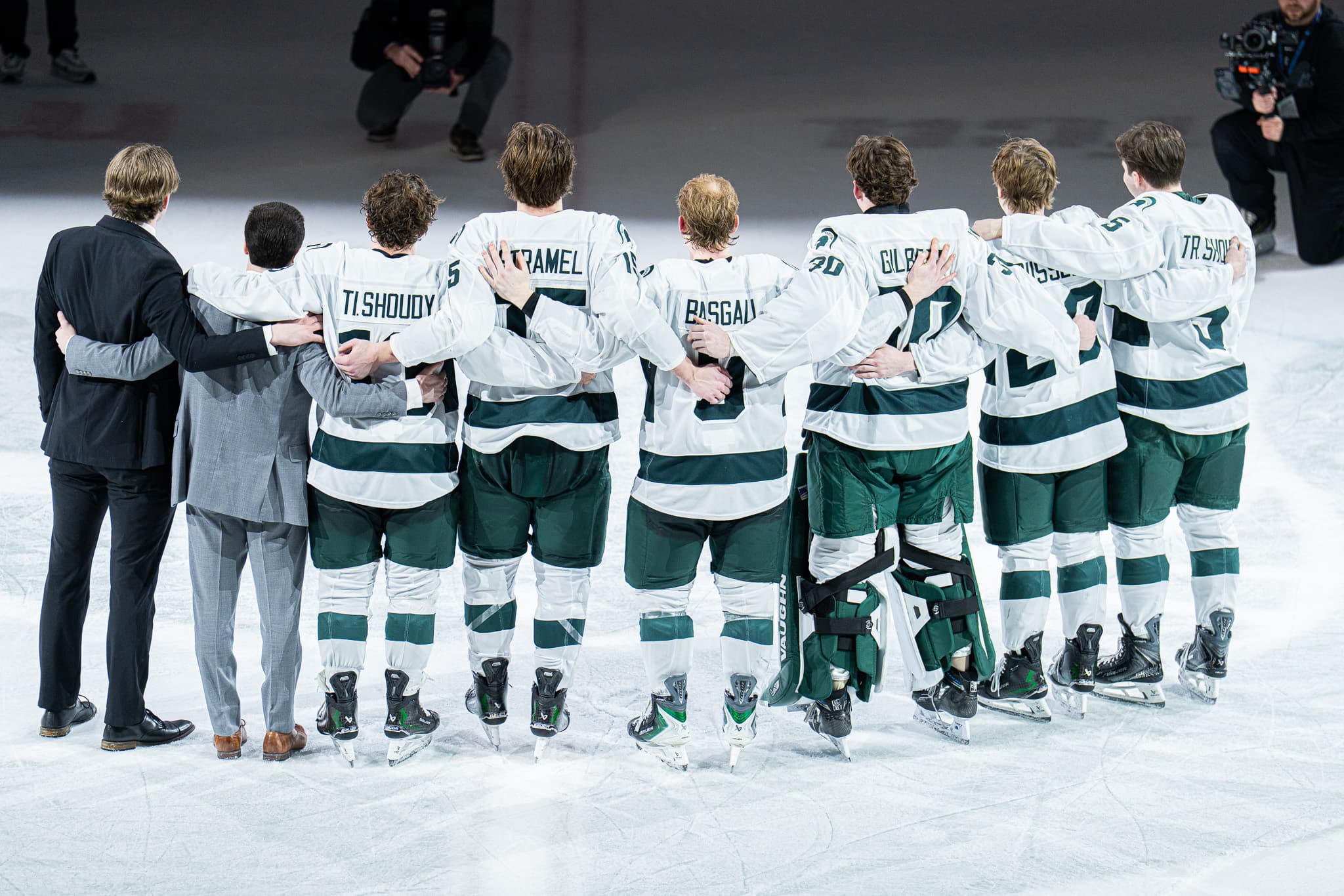 Road Warriors: No. 2 MSU Hockey looks to clinch unprecedented third straight Big Ten Championship