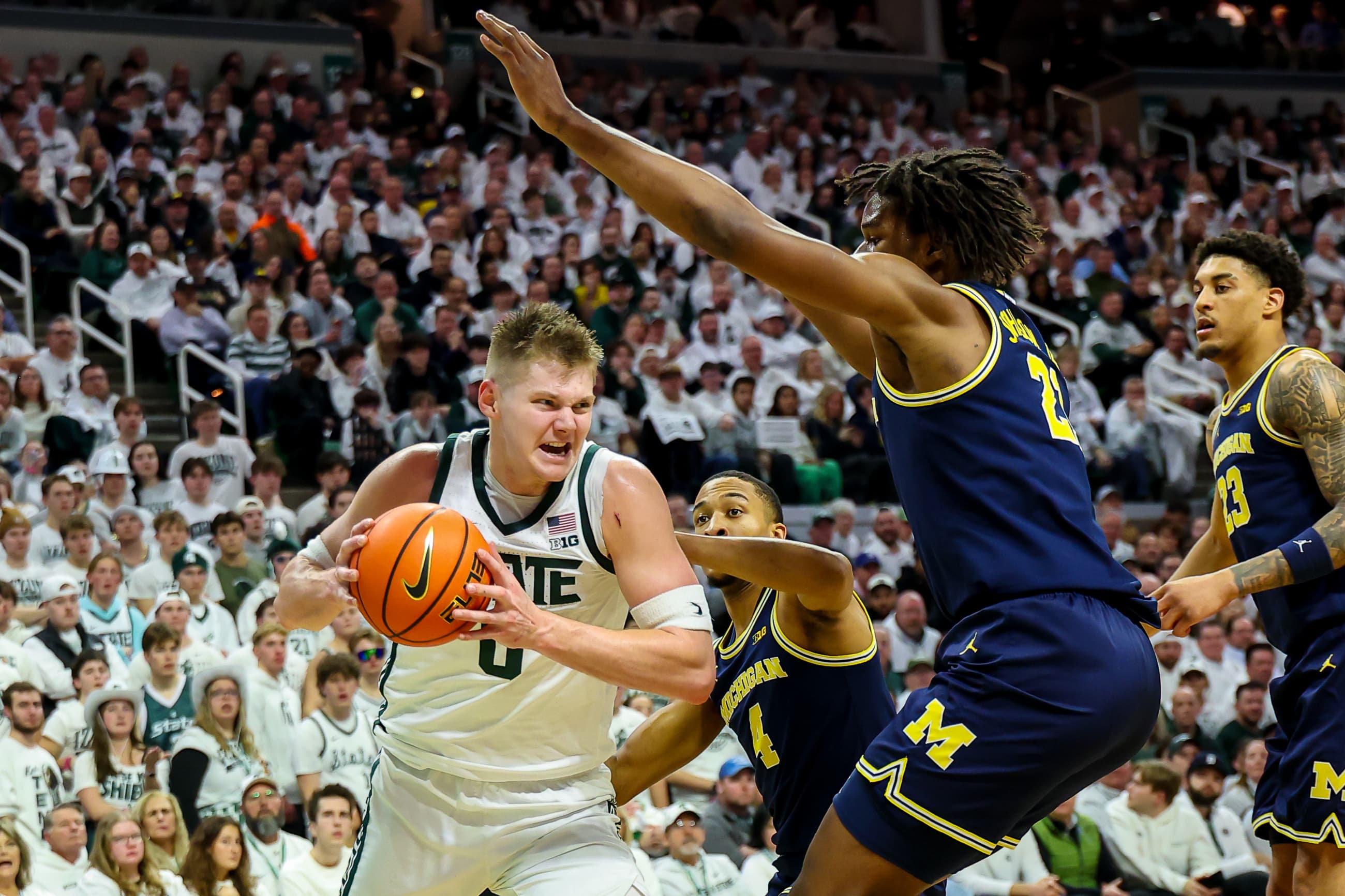 Michigan State digs first half hole it can't escape in 83-71 loss to Michigan